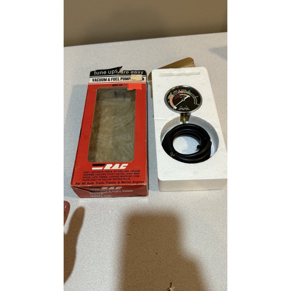 Vintage R.A.C. Vacuum And‎ Fuel Pump Tester For Auto, Truck, Tractor, And Marine - Picture 2 of 10